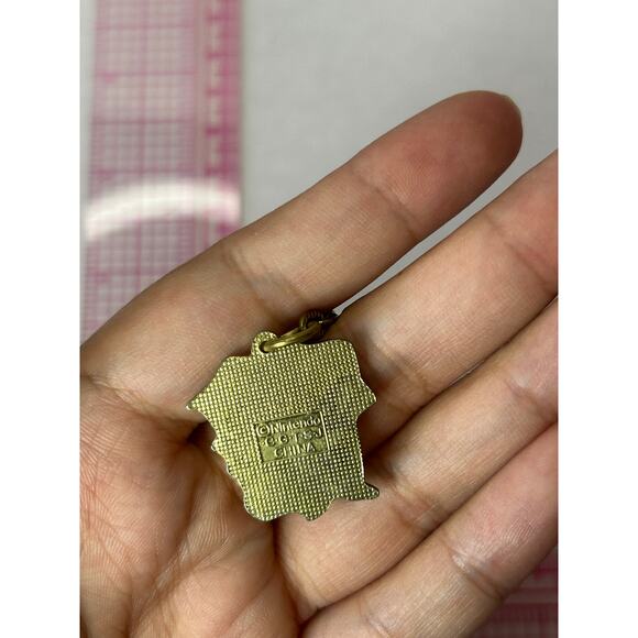 Vintage Pokemon Metal Keychain Charm Nidran - Picture 3 of 4